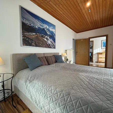 Apartment Alpina *