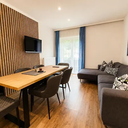Apartment Alpina *