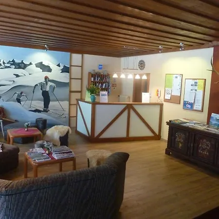 Alpina Apartment *